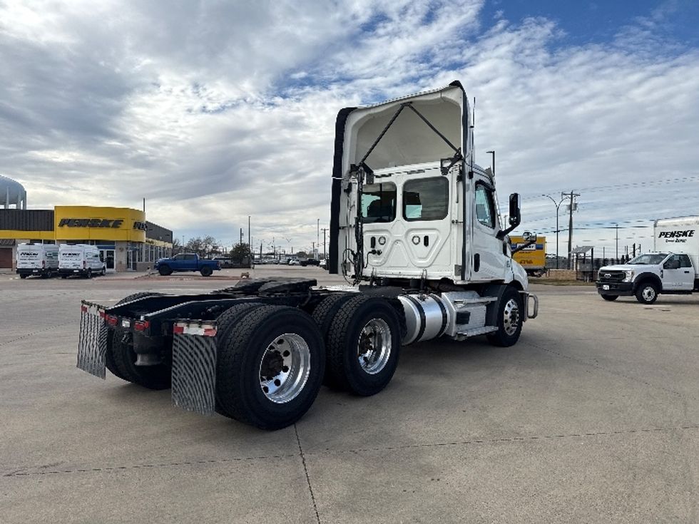 Day Cab Tractor-Heavy Duty Tractors-Freightliner-2021-T11664ST-Arlington-TX-515,519\n\t\tmiles-$ 47,500 - Image 7