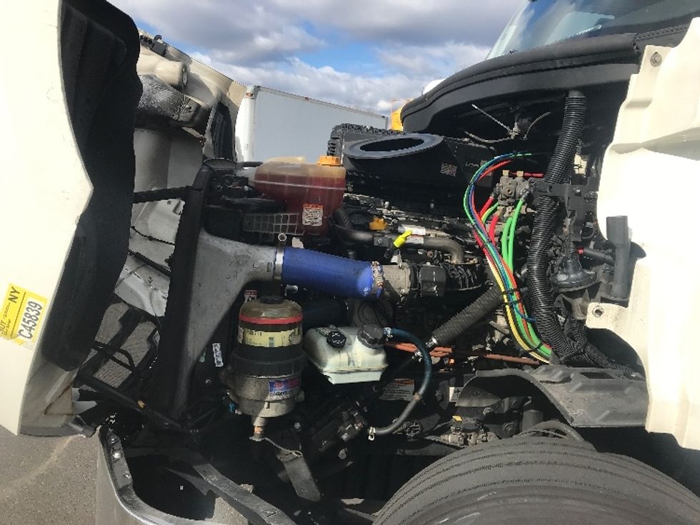 Day Cab Tractor-Heavy Duty Tractors-Freightliner-2021-T11664ST-Burlington-NJ-361,230\n\t\tmiles-$ 55,500 - Image 16