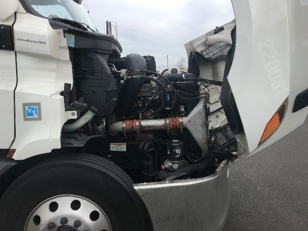 Day Cab Tractor-Heavy Duty Tractors-Freightliner-2021-T11664ST-Burlington-NJ-459,471\n\t\tmiles-$ 46,500 - Image 15