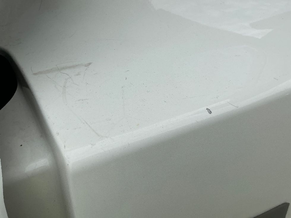 Day Cab Tractor-Heavy Duty Tractors-Freightliner-2021-T11664ST-Chicopee-MA-598,323\n\t\tmiles-$ 32,000 - Image 21