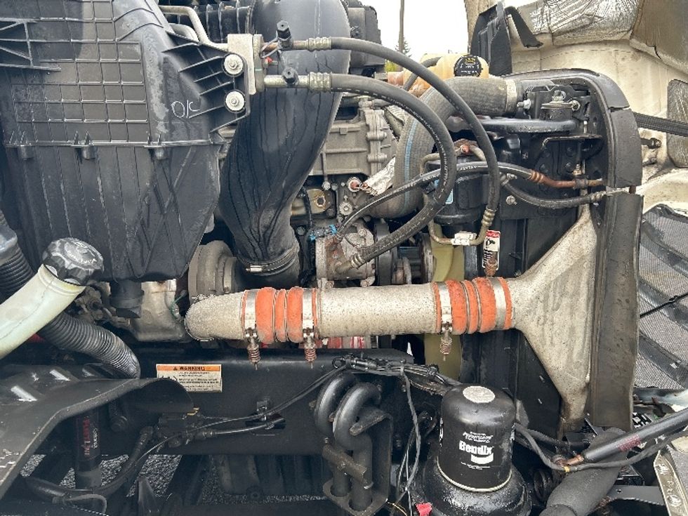 Day Cab Tractor-Heavy Duty Tractors-Freightliner-2021-T11664ST-Clackamas-OR-505,055\n\t\tmiles-$ 45,500 - Image 15