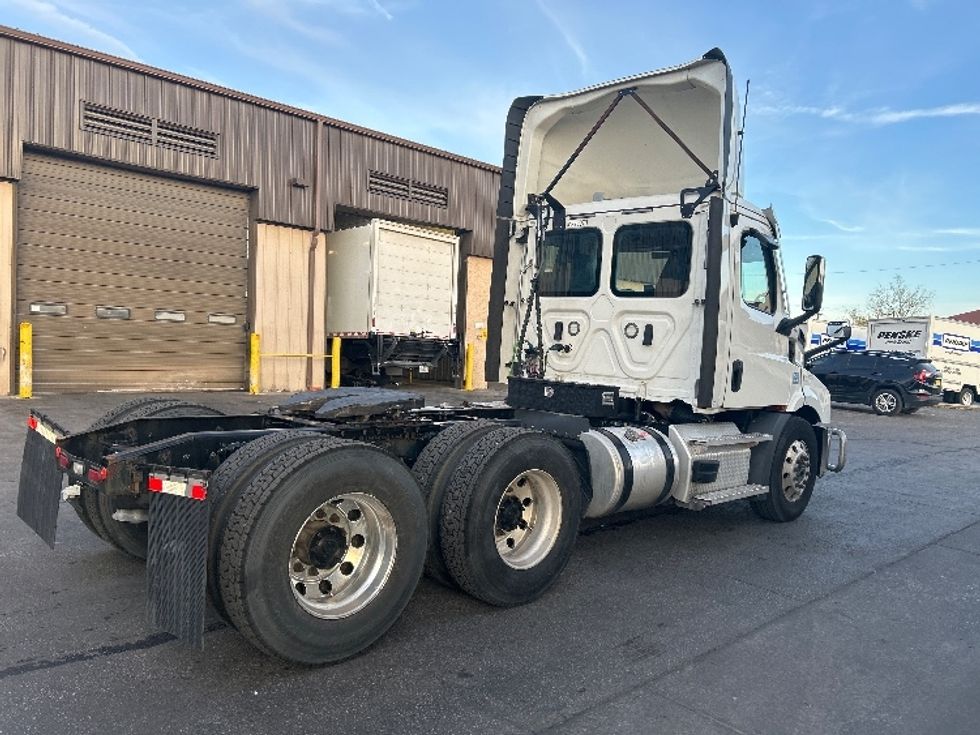 Day Cab Tractor-Heavy Duty Tractors-Freightliner-2021-T11664ST-El Paso-TX-525,234\n\t\tmiles-$ 46,000 - Image 7