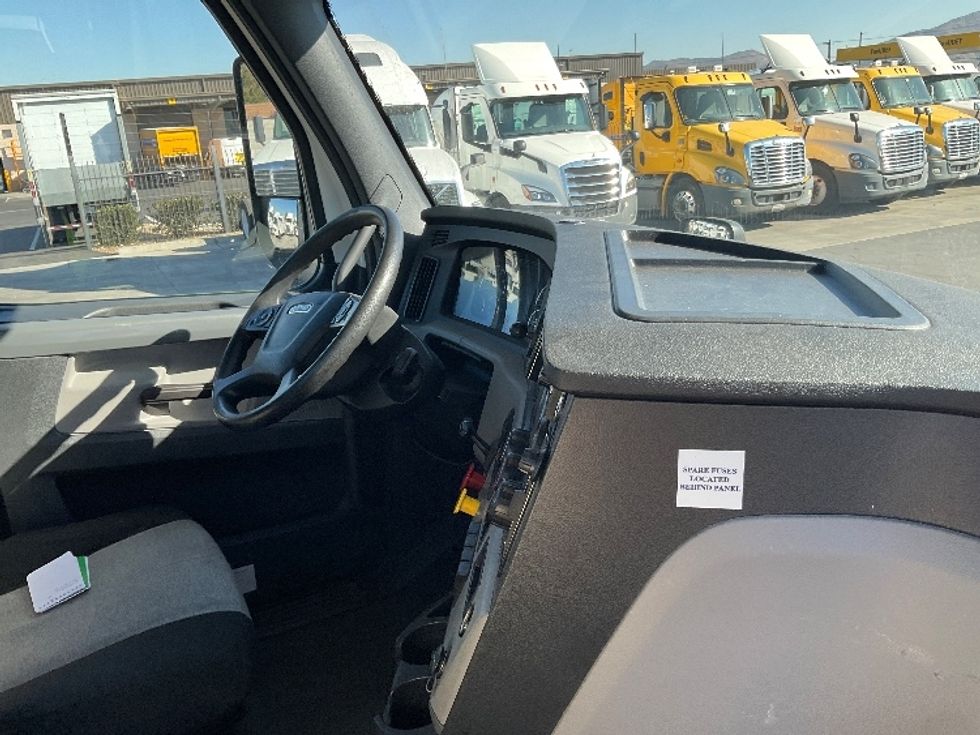 Day Cab Tractor-Heavy Duty Tractors-Freightliner-2021-T11664ST-Fontana-CA-100,083\n\t\tmiles-$ 97,000 - Image 14