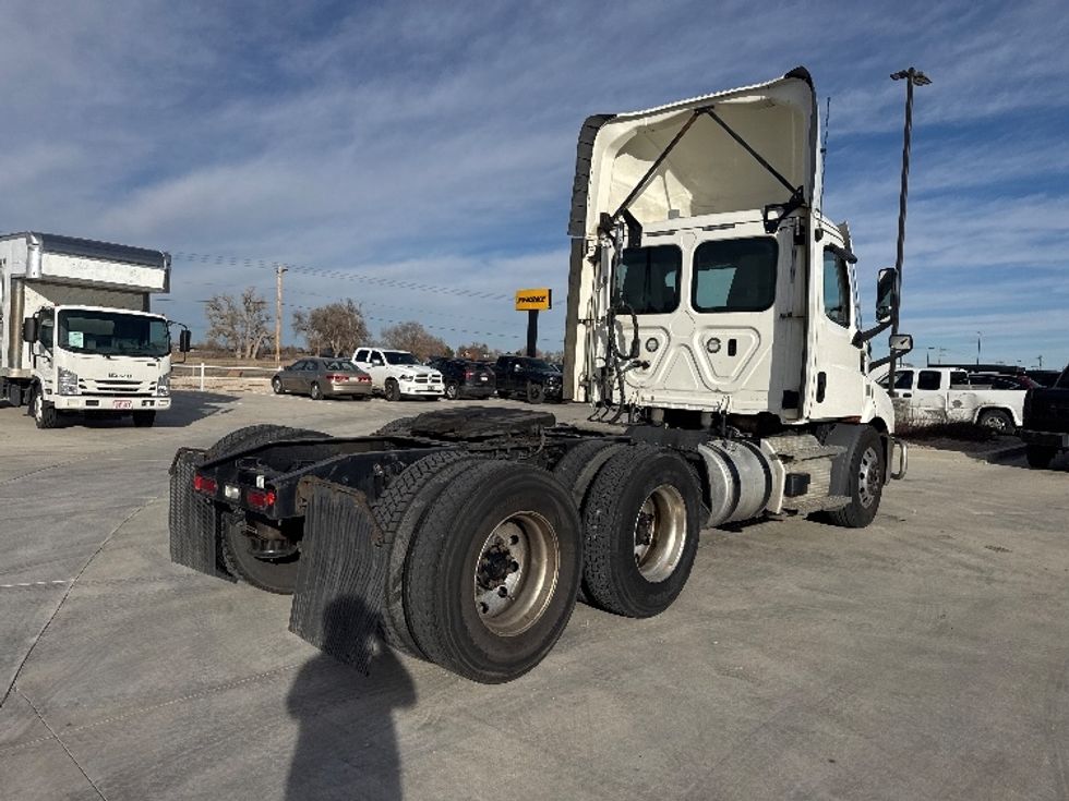 Day Cab Tractor-Heavy Duty Tractors-Freightliner-2021-T11664ST-Greeley-CO-501,716\n\t\tmiles-$ 48,250 - Image 7