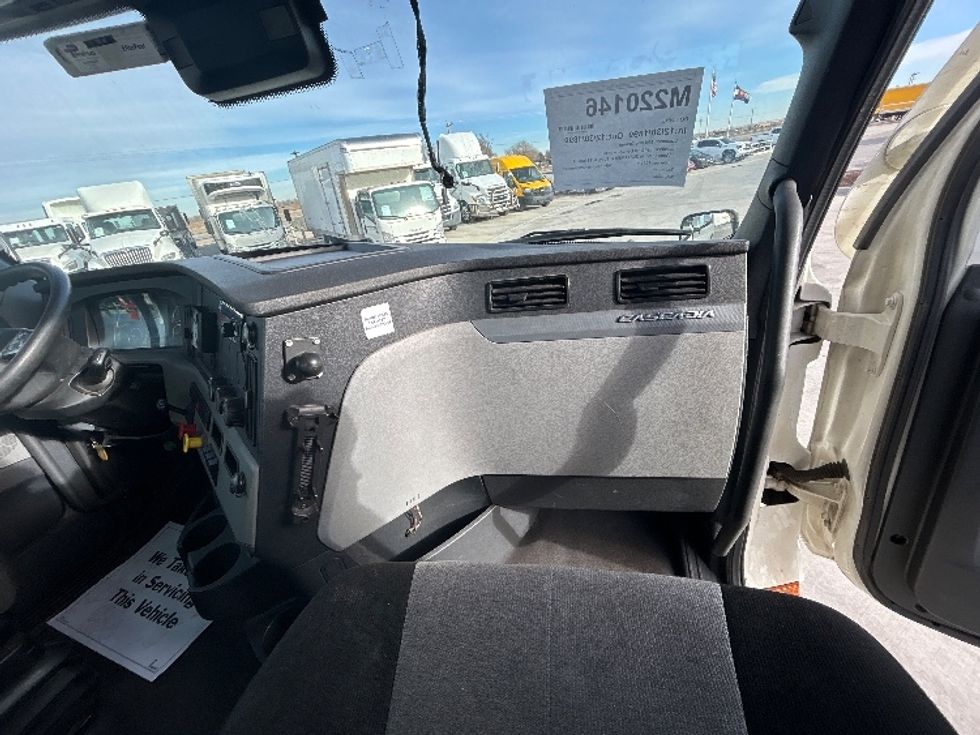 Day Cab Tractor-Heavy Duty Tractors-Freightliner-2021-T11664ST-Greeley-CO-509,278\n\t\tmiles-$ 47,750 - Image 13