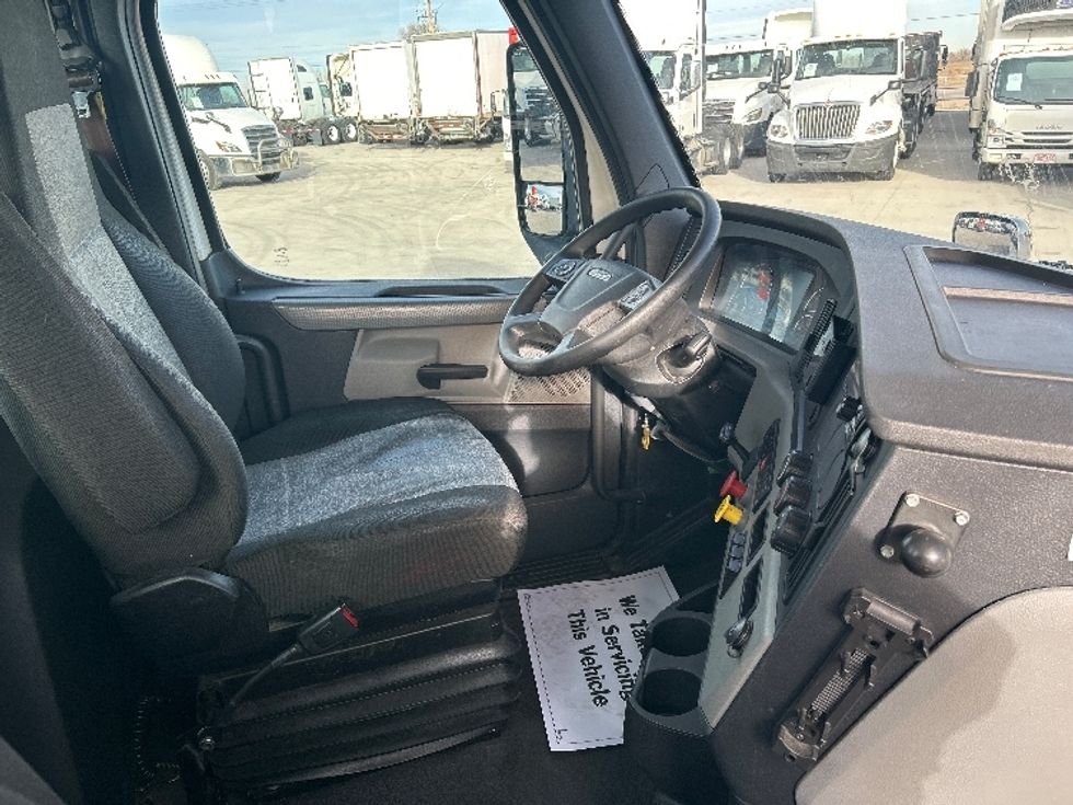 Day Cab Tractor-Heavy Duty Tractors-Freightliner-2021-T11664ST-Greeley-CO-509,278\n\t\tmiles-$ 47,750 - Image 14
