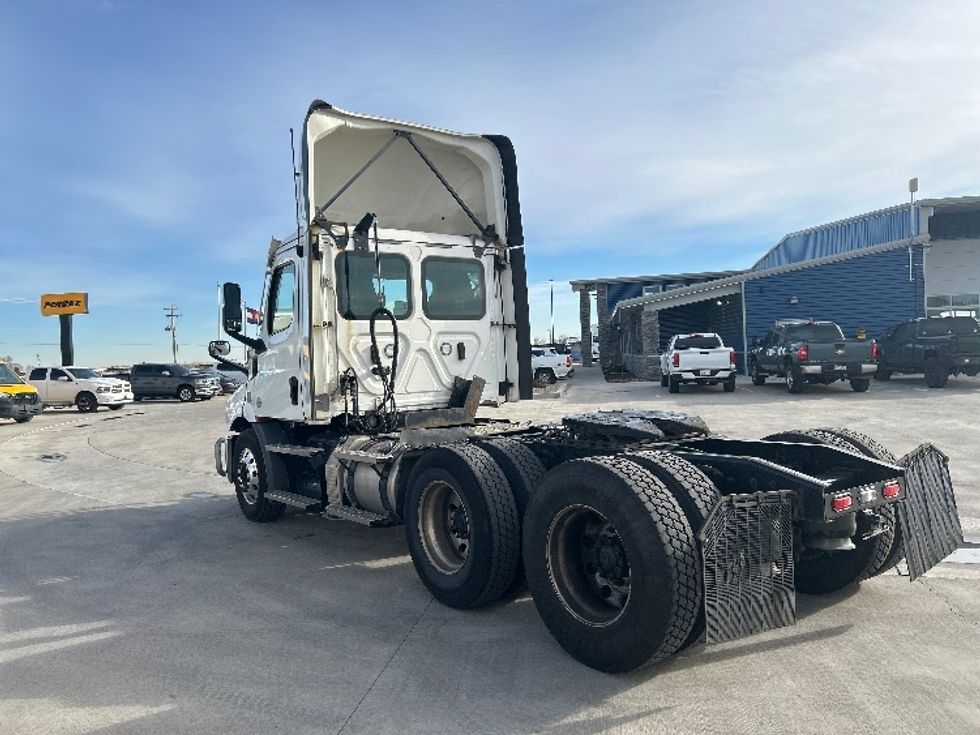 Day Cab Tractor-Heavy Duty Tractors-Freightliner-2021-T11664ST-Greeley-CO-509,278\n\t\tmiles-$ 47,750 - Image 5
