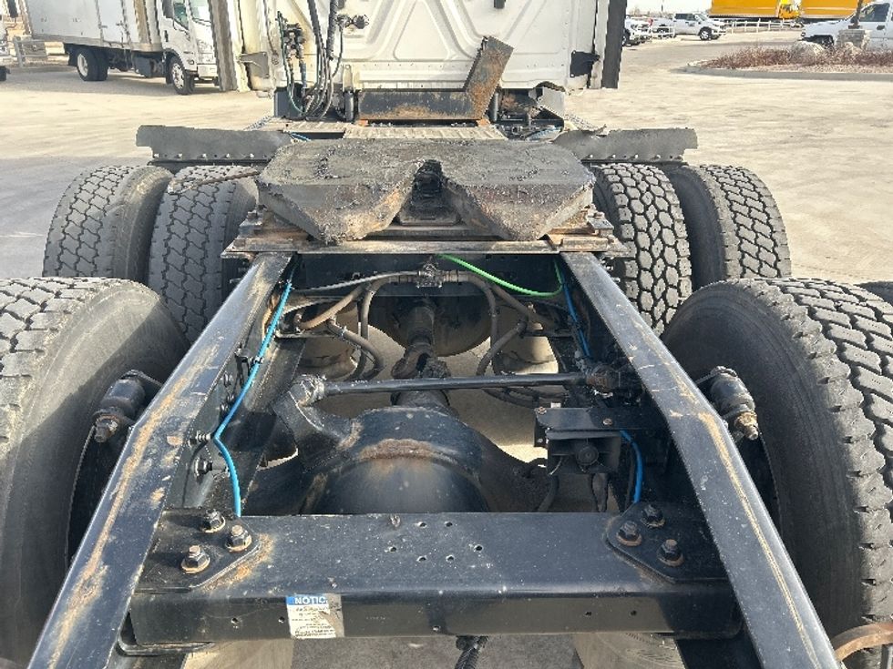 Day Cab Tractor-Heavy Duty Tractors-Freightliner-2021-T11664ST-Greeley-CO-509,278\n\t\tmiles-$ 47,750 - Image 6