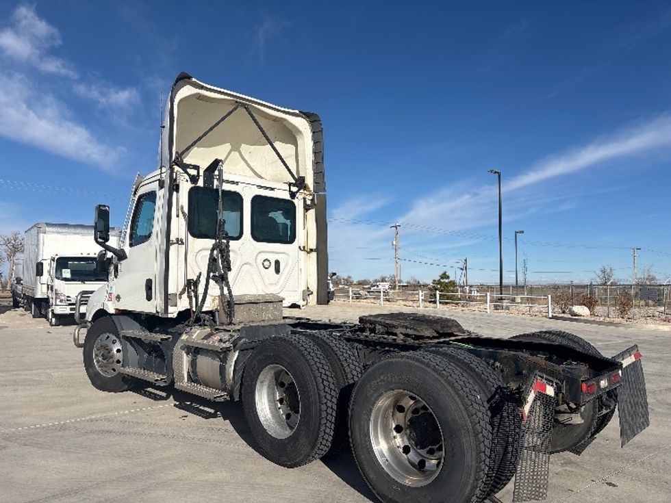 Day Cab Tractor-Heavy Duty Tractors-Freightliner-2021-T11664ST-Greeley-CO-552,241\n\t\tmiles-$ 43,000 - Image 5