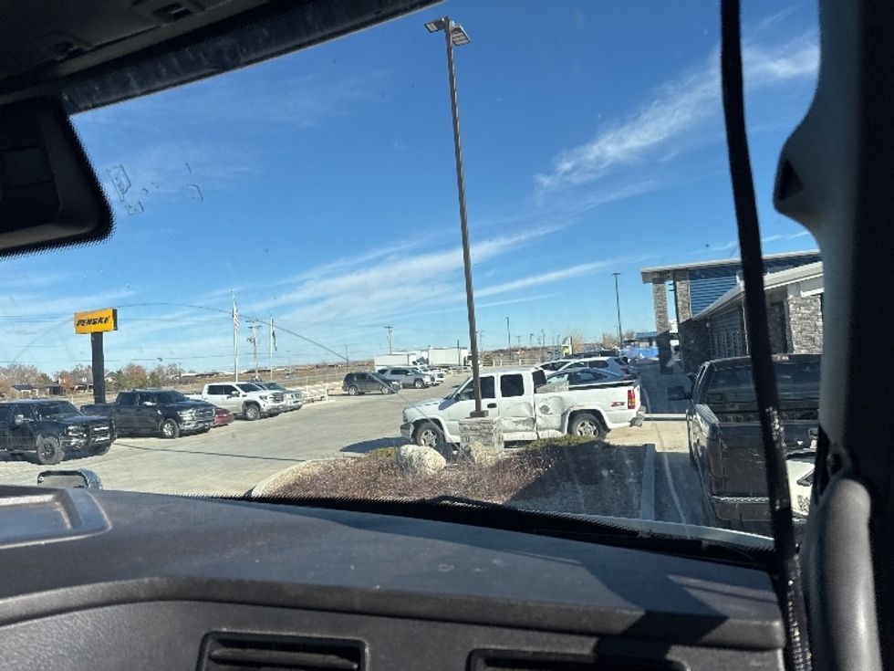 Day Cab Tractor-Heavy Duty Tractors-Freightliner-2021-T11664ST-Greeley-CO-557,093\n\t\tmiles-$ 42,500 - Image 13