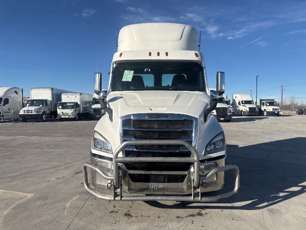 Day Cab Tractor-Heavy Duty Tractors-Freightliner-2021-T11664ST-Greeley-CO-573,683\n\t\tmiles-$ 40,750 - Image 2