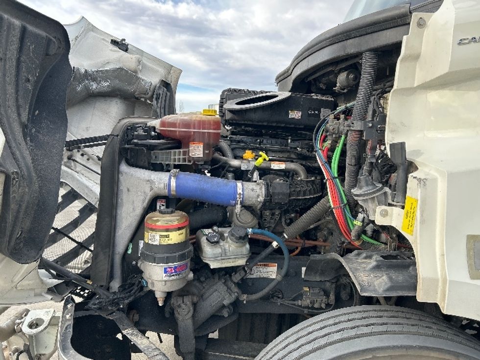 Day Cab Tractor-Heavy Duty Tractors-Freightliner-2021-T11664ST-Greeley-CO-630,106\n\t\tmiles-$ 34,500 - Image 16