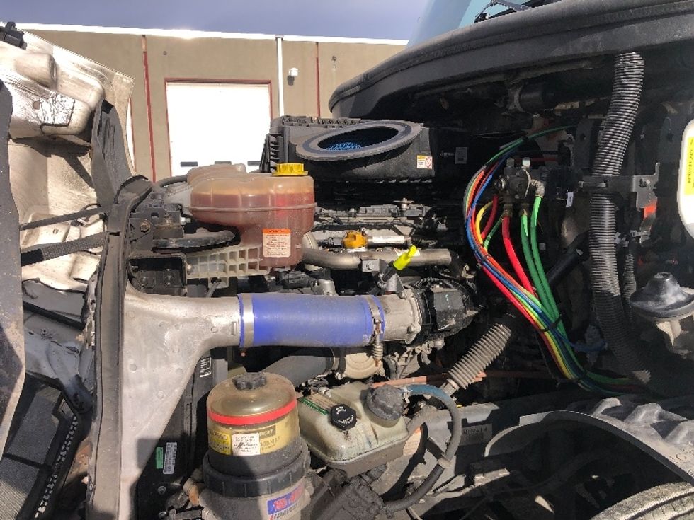 Day Cab Tractor-Heavy Duty Tractors-Freightliner-2021-T11664ST-Guilderland Center-NY-340,542\n\t\tmiles-$ 54,000 - Image 16