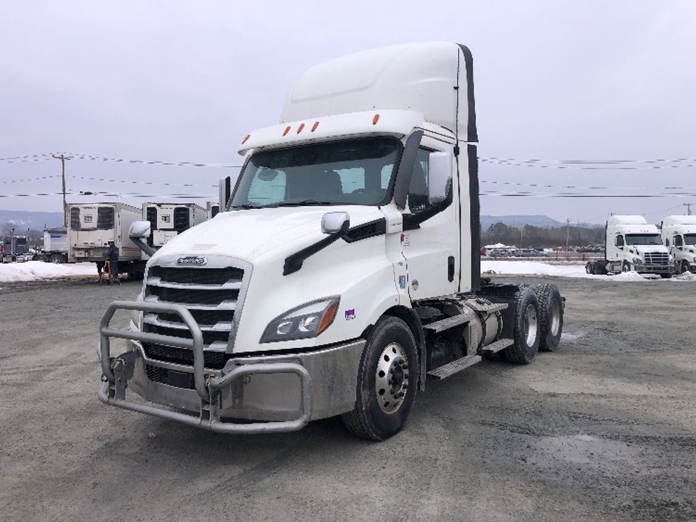 Day Cab Tractor-Heavy Duty Tractors-Freightliner-2021-T11664ST-Guilderland Center-NY-413,836\n\t\tmiles-$ 47,250 - Image 3