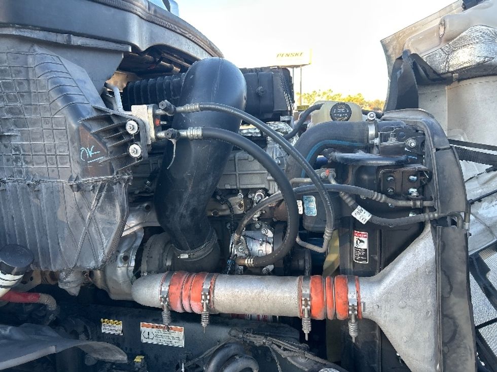 Day Cab Tractor-Heavy Duty Tractors-Freightliner-2021-T11664ST-Houston-TX-596,315\n\t\tmiles-$ 38,000 - Image 15