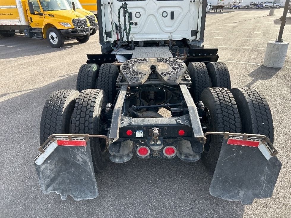 Day Cab Tractor-Heavy Duty Tractors-Freightliner-2021-T11664ST-Idaho Falls-ID-370,781\n\t\tmiles-$ 62,250 - Image 6
