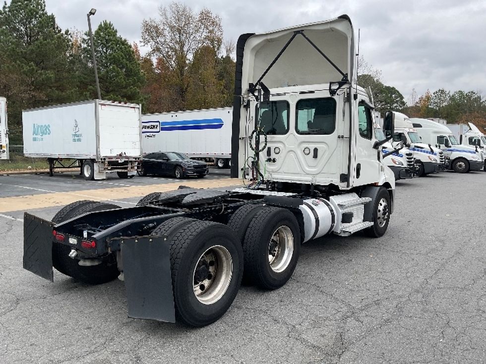 Day Cab Tractor-Heavy Duty Tractors-Freightliner-2021-T11664ST-Little Rock-AR-530,590\n\t\tmiles-$ 45,000 - Image 7
