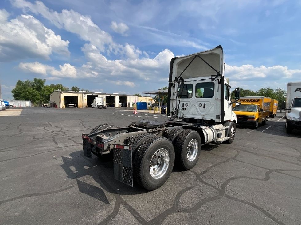 Day Cab Tractor-Heavy Duty Tractors-Freightliner-2021-T11664ST-Manassas-VA-404,450\n\t\tmiles-$ 51,250 - Image 7