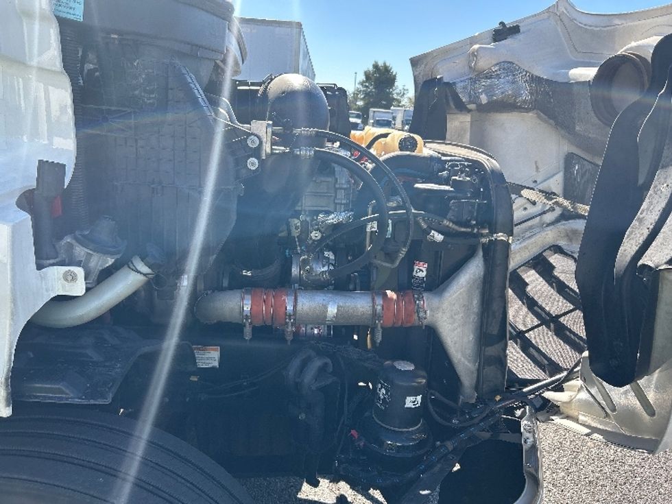 Day Cab Tractor-Heavy Duty Tractors-Freightliner-2021-T11664ST-Memphis-TN-476,991\n\t\tmiles-$ 50,500 - Image 15