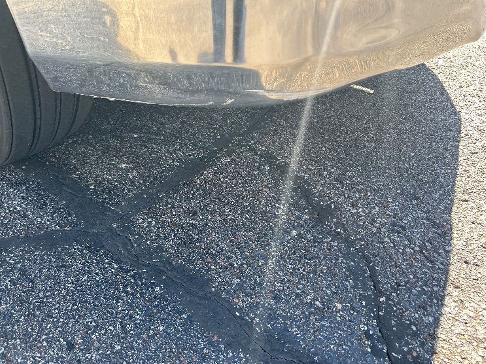 Day Cab Tractor-Heavy Duty Tractors-Freightliner-2021-T11664ST-Memphis-TN-476,991\n\t\tmiles-$ 50,500 - Image 18