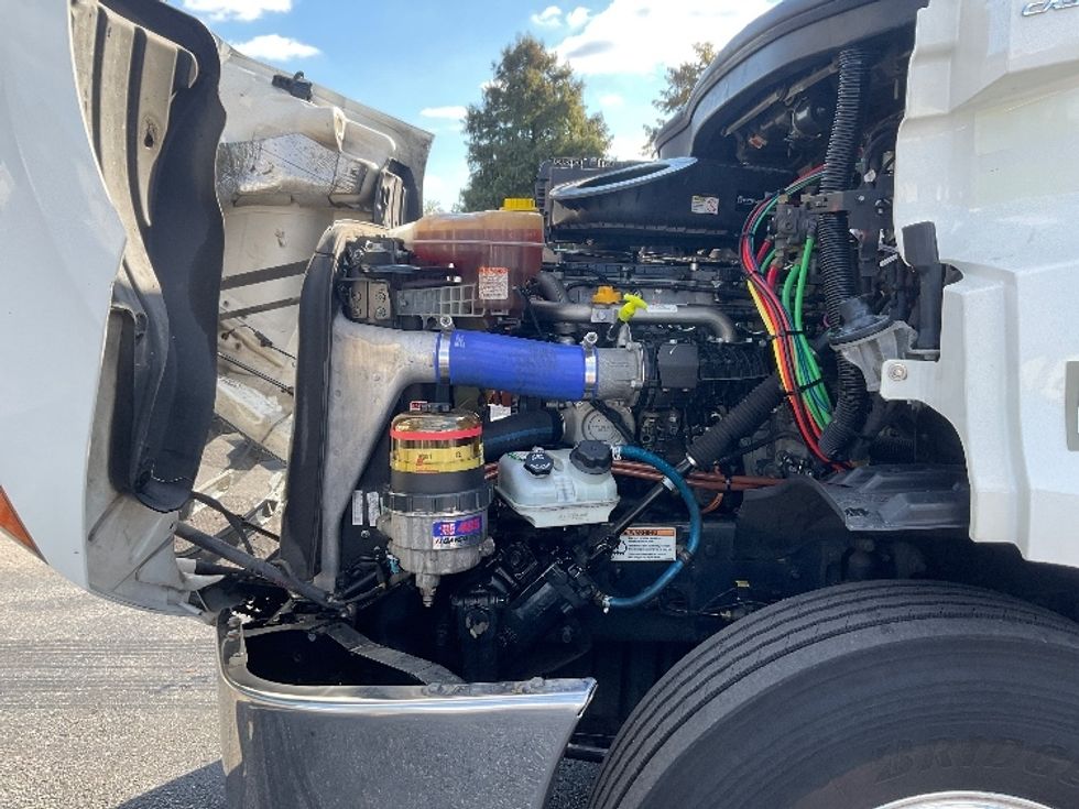 Day Cab Tractor-Heavy Duty Tractors-Freightliner-2021-T11664ST-Memphis-TN-586,779\n\t\tmiles-$ 39,000 - Image 15