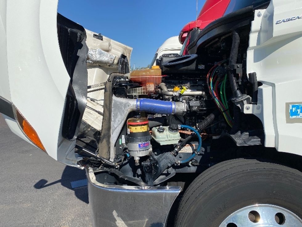 Day Cab Tractor-Heavy Duty Tractors-Freightliner-2021-T11664ST-Phoenix-AZ-474,823\n\t\tmiles-$ 49,500 - Image 16