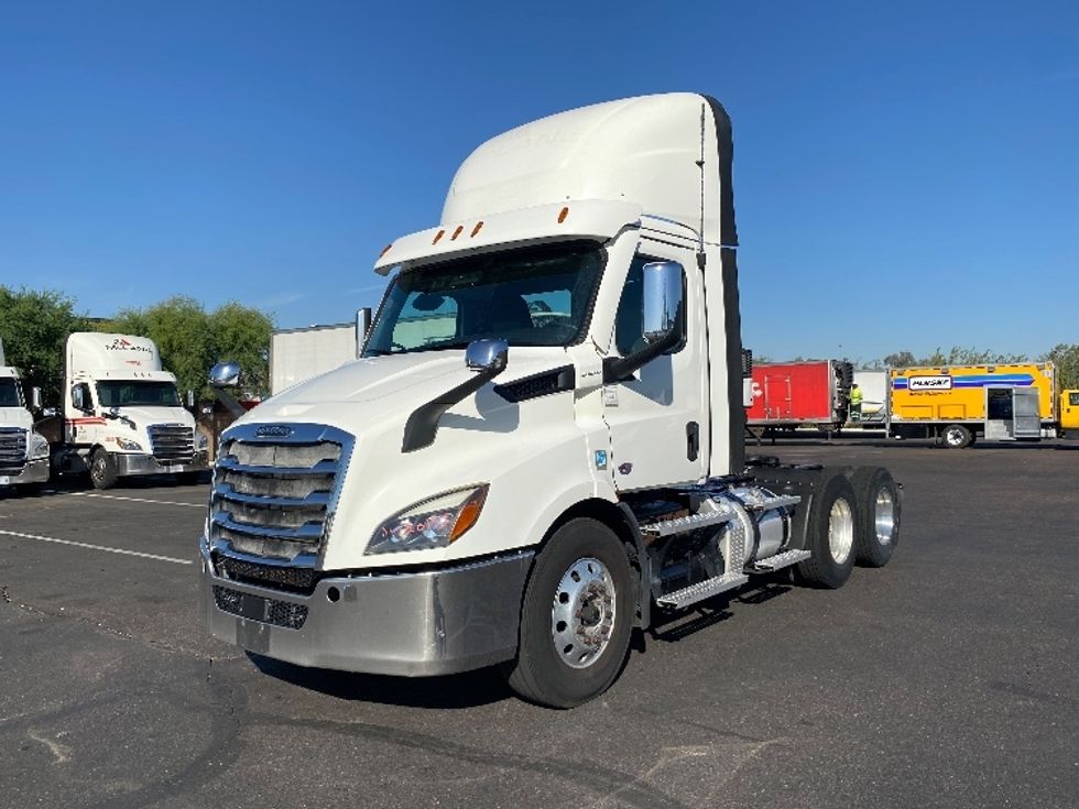 Day Cab Tractor-Heavy Duty Tractors-Freightliner-2021-T11664ST-Phoenix-AZ-474,823\n\t\tmiles-$ 49,500 - Image 3