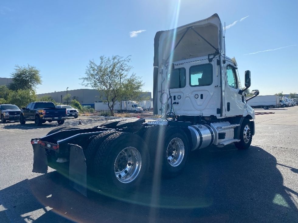 Day Cab Tractor-Heavy Duty Tractors-Freightliner-2021-T11664ST-Phoenix-AZ-474,823\n\t\tmiles-$ 49,500 - Image 7