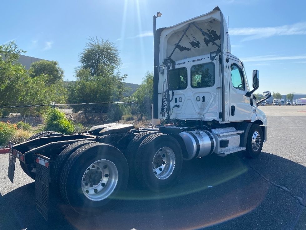 Day Cab Tractor-Heavy Duty Tractors-Freightliner-2021-T11664ST-Phoenix-AZ-495,623\n\t\tmiles-$ 47,250 - Image 7