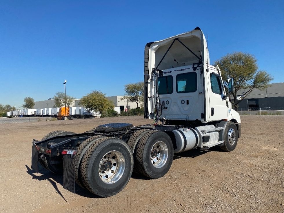 Day Cab Tractor-Heavy Duty Tractors-Freightliner-2021-T11664ST-Phoenix-AZ-532,146\n\t\tmiles-$ 43,500 - Image 7