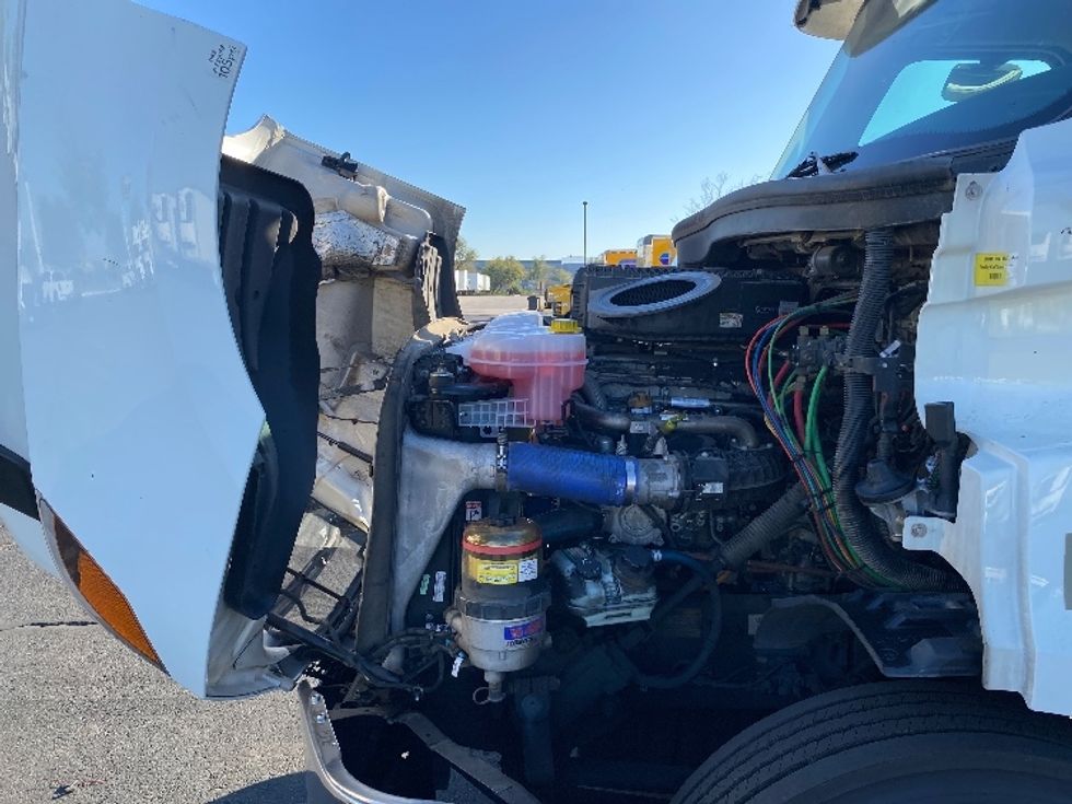 Day Cab Tractor-Heavy Duty Tractors-Freightliner-2021-T11664ST-Phoenix-AZ-537,475\n\t\tmiles-$ 43,000 - Image 16