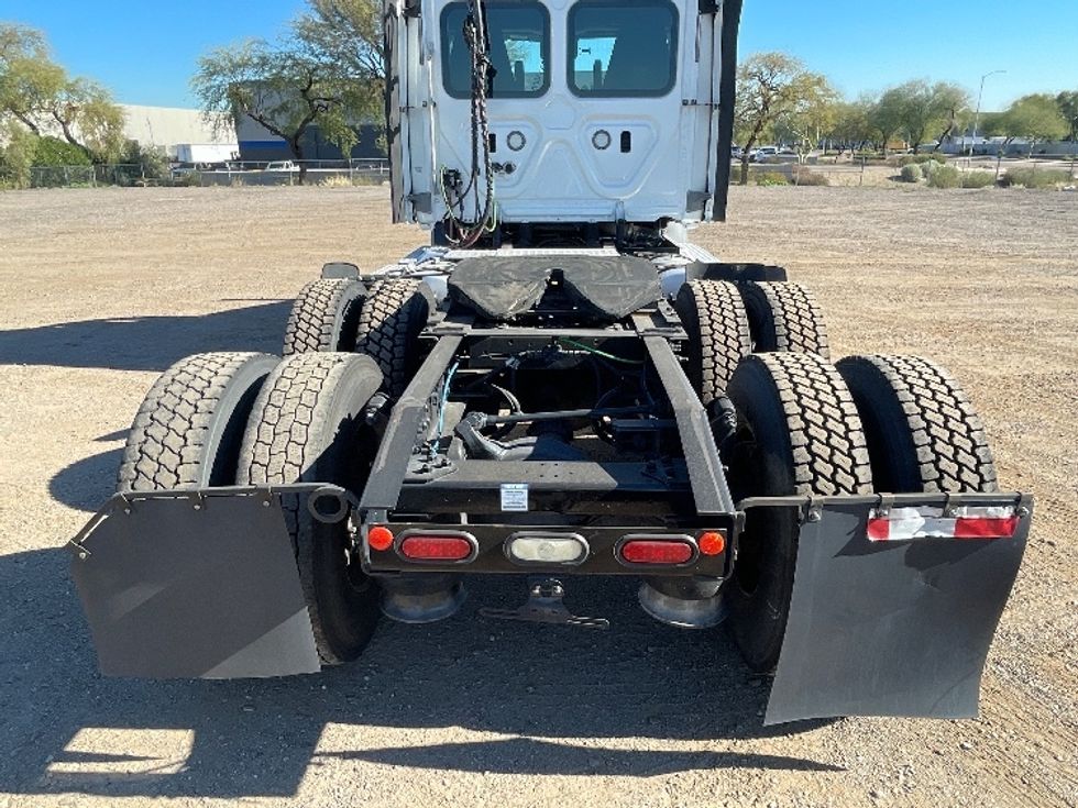 Day Cab Tractor-Heavy Duty Tractors-Freightliner-2021-T11664ST-Phoenix-AZ-559,957\n\t\tmiles-$ 40,750 - Image 6