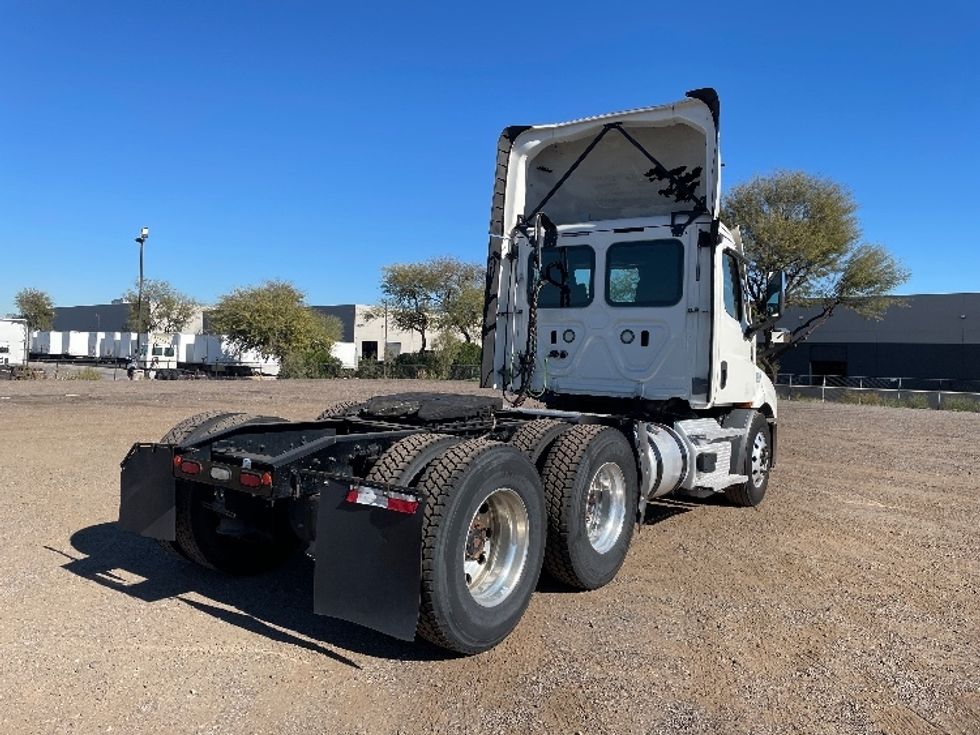Day Cab Tractor-Heavy Duty Tractors-Freightliner-2021-T11664ST-Phoenix-AZ-559,957\n\t\tmiles-$ 40,750 - Image 7