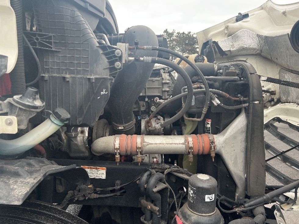 Day Cab Tractor-Heavy Duty Tractors-Freightliner-2021-T11664ST-Plymouth-MI-342,613\n\t\tmiles-$ 54,750 - Image 15