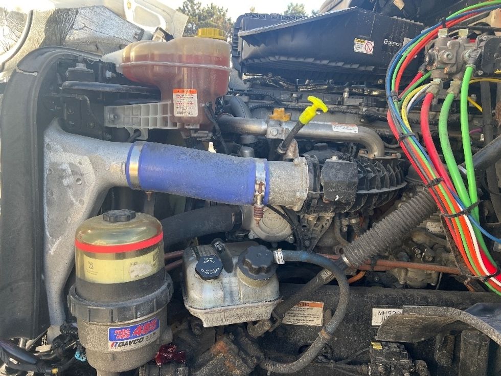 Day Cab Tractor-Heavy Duty Tractors-Freightliner-2021-T11664ST-Plymouth-MI-360,616\n\t\tmiles-$ 55,500 - Image 16