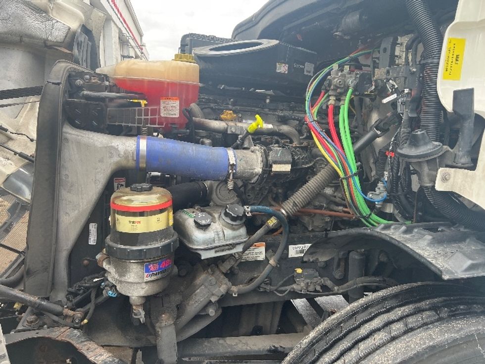 Day Cab Tractor-Heavy Duty Tractors-Freightliner-2021-T11664ST-Plymouth-MI-361,963\n\t\tmiles-$ 53,750 - Image 16