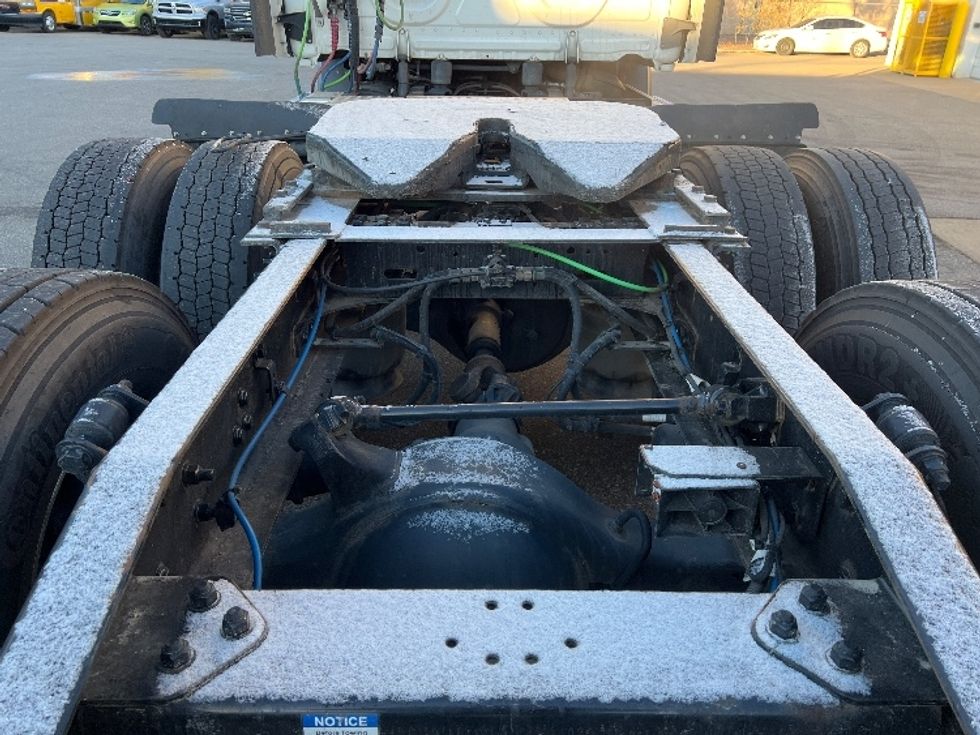 Day Cab Tractor-Heavy Duty Tractors-Freightliner-2021-T11664ST-Plymouth-MI-365,325\n\t\tmiles-$ 55,000 - Image 6