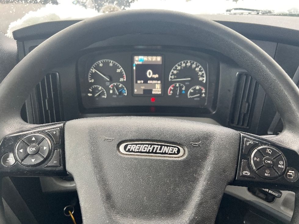 Day Cab Tractor-Heavy Duty Tractors-Freightliner-2021-T11664ST-Plymouth-MI-434,266\n\t\tmiles-$ 48,000 - Image 11