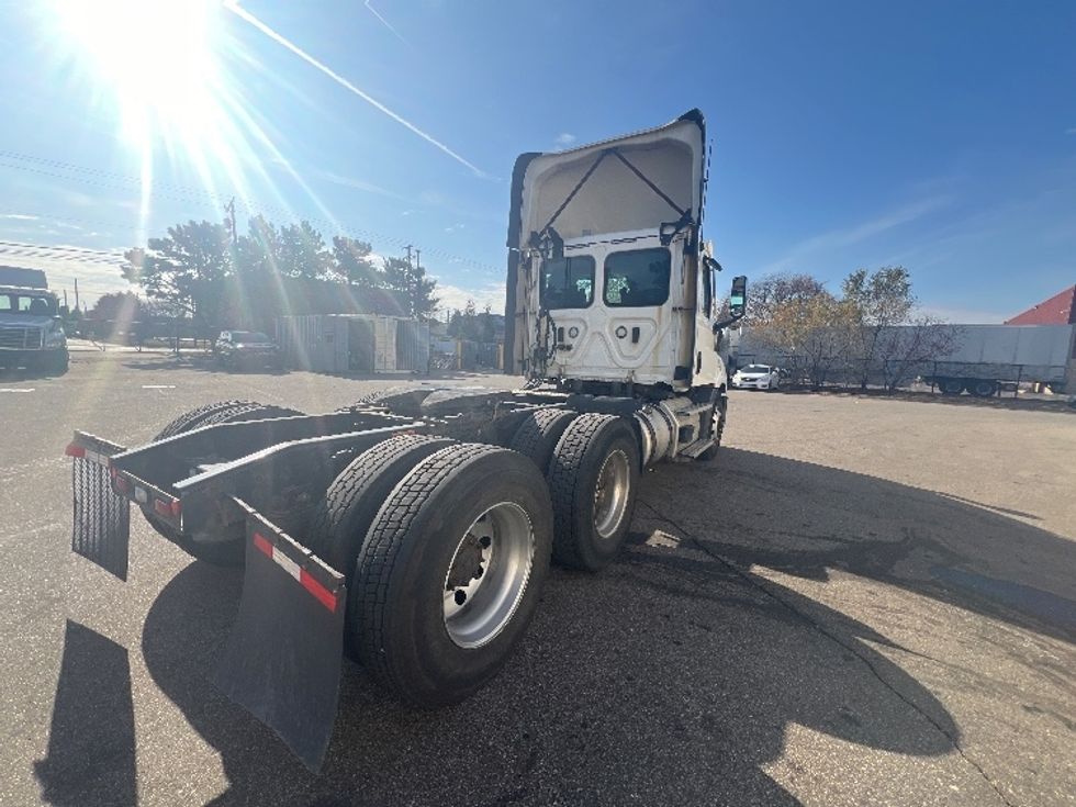 Day Cab Tractor-Heavy Duty Tractors-Freightliner-2021-T11664ST-Plymouth-MI-475,737\n\t\tmiles-$ 45,000 - Image 7