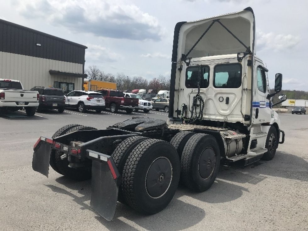 Day Cab Tractor-Heavy Duty Tractors-Freightliner-2021-T11664ST-Pottsville-PA-731,906\n\t\tmiles-$ 27,750 - Image 7