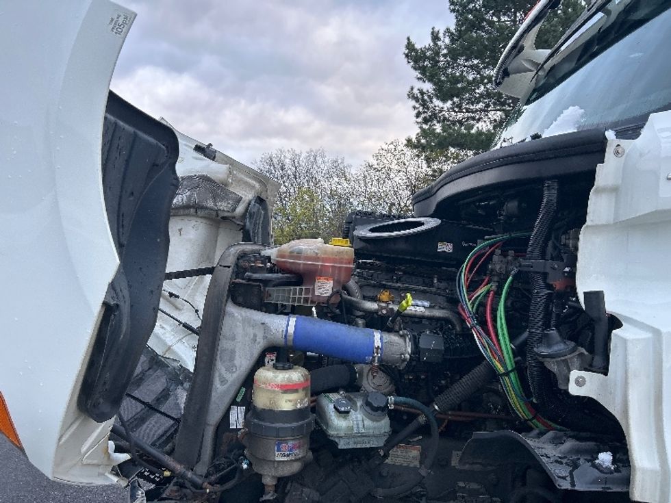 Day Cab Tractor-Heavy Duty Tractors-Freightliner-2021-T11664ST-Rochester-NY-280,118\n\t\tmiles-$ 57,000 - Image 16