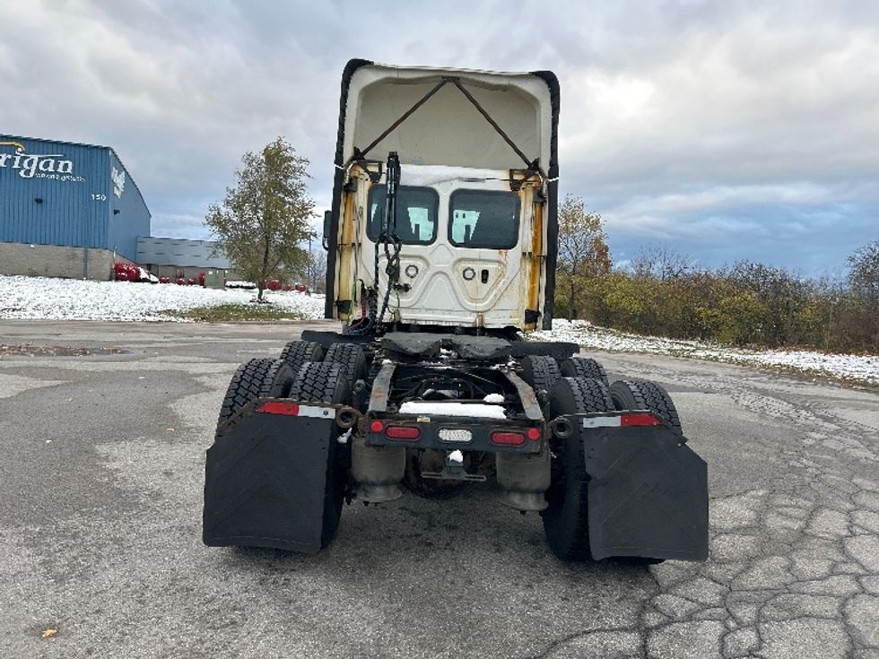 Day Cab Tractor-Heavy Duty Tractors-Freightliner-2021-T11664ST-Rochester-NY-280,118\n\t\tmiles-$ 57,000 - Image 6
