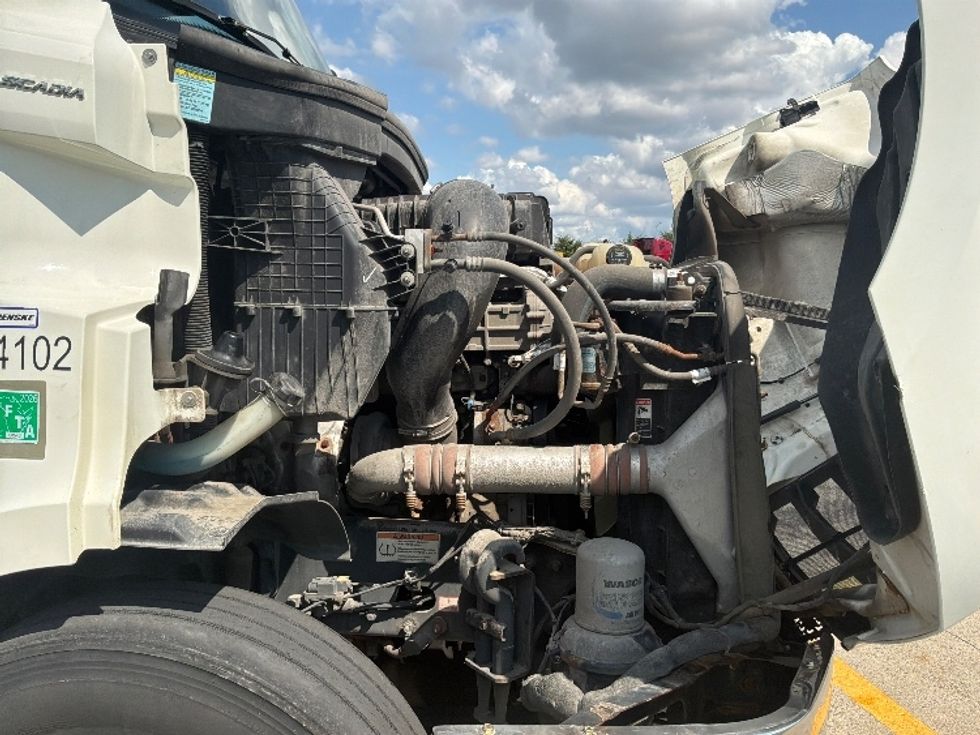 Day Cab Tractor-Heavy Duty Tractors-Freightliner-2021-T11664ST-Saint Laurent-PQ-467,341\n\t\tkm-$ 80,250 - Image 16