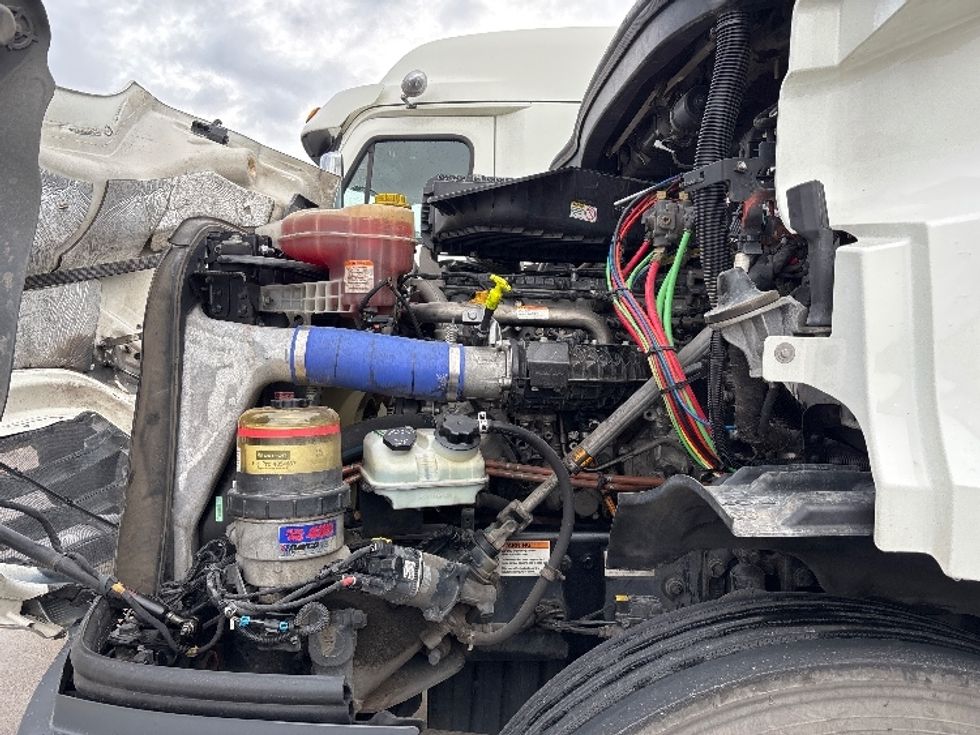 Day Cab Tractor-Heavy Duty Tractors-Freightliner-2021-T11664ST-Salt Lake City-UT-451,768\n\t\tmiles-$ 54,000 - Image 16