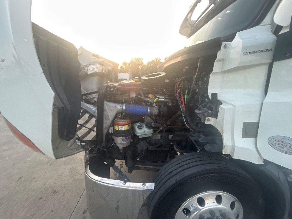 Day Cab Tractor-Heavy Duty Tractors-Freightliner-2021-T11664ST-San Antonio-TX-365,019\n\t\tmiles-$ 62,250 - Image 16