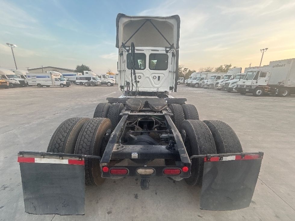Day Cab Tractor-Heavy Duty Tractors-Freightliner-2021-T11664ST-San Antonio-TX-365,019\n\t\tmiles-$ 62,250 - Image 6