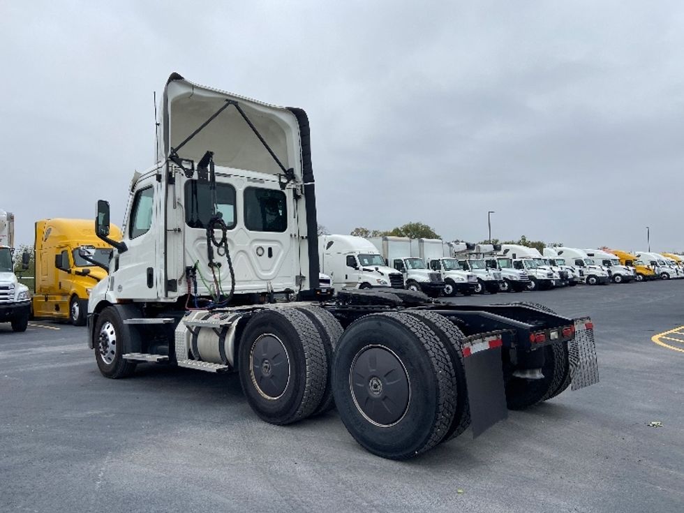 Day Cab Tractor-Heavy Duty Tractors-Freightliner-2021-T11664ST-San Antonio-TX-413,588\n\t\tmiles-$ 57,250 - Image 5