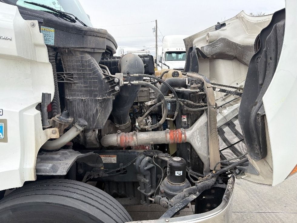 Day Cab Tractor-Heavy Duty Tractors-Freightliner-2021-T11664ST-San Antonio-TX-428,531\n\t\tmiles-$ 55,750 - Image 15