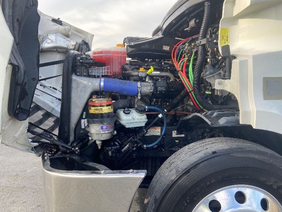 Day Cab Tractor-Heavy Duty Tractors-Freightliner-2021-T11664ST-San Antonio-TX-466,253\n\t\tmiles-$ 51,750 - Image 16