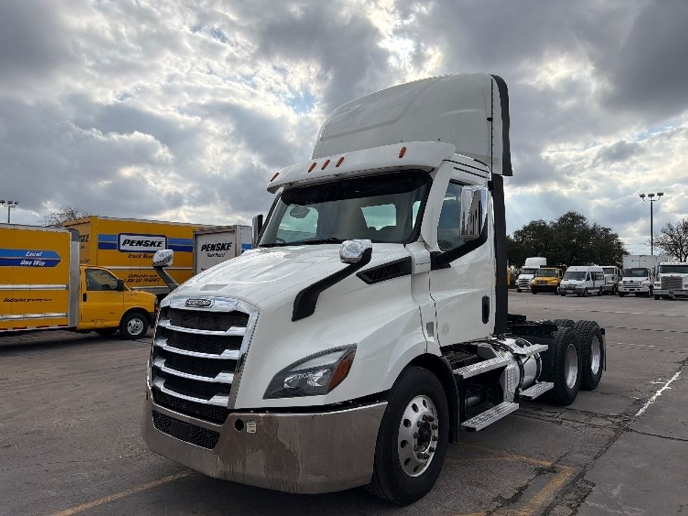 Day Cab Tractor-Heavy Duty Tractors-Freightliner-2021-T11664ST-San Antonio-TX-483,347\n\t\tmiles-$ 50,000 - Image 3